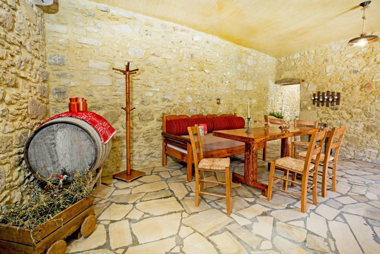 Petrakis Cretan Homes Kíssamos Exteriör bild