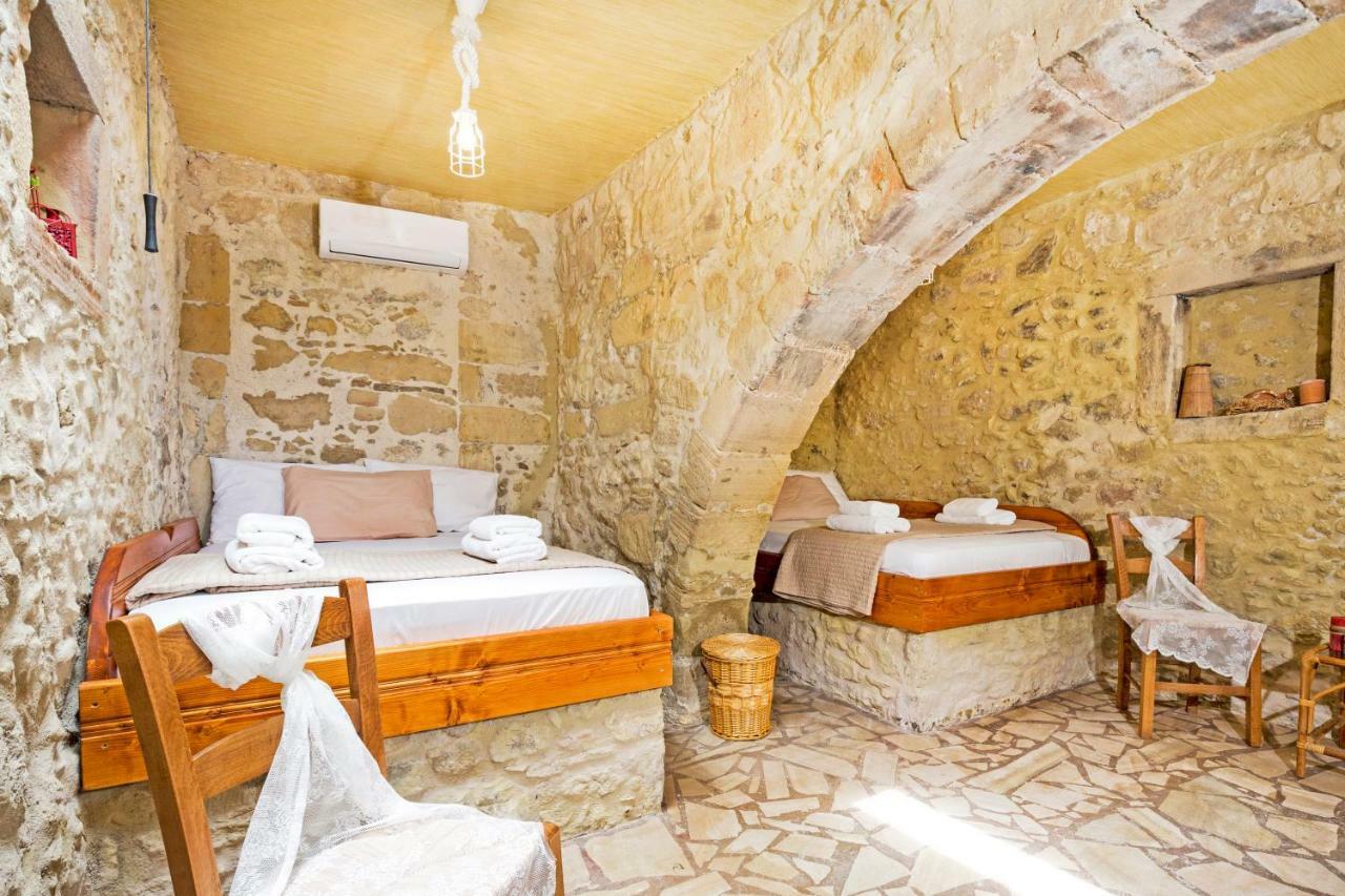 Petrakis Cretan Homes Kíssamos Exteriör bild