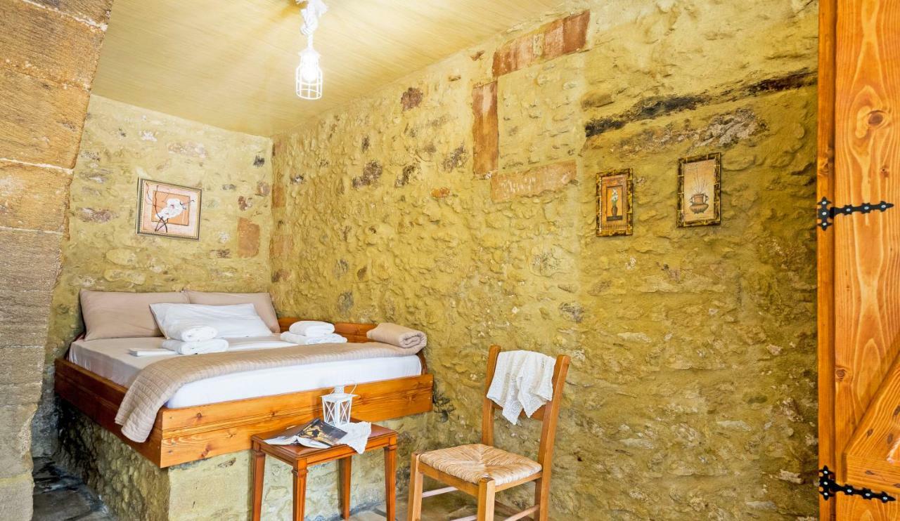 Petrakis Cretan Homes Kíssamos Exteriör bild