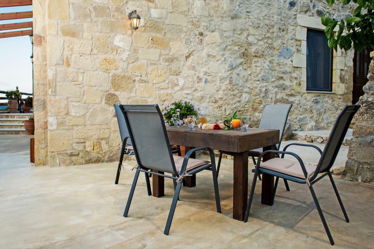Petrakis Cretan Homes Kíssamos Exteriör bild